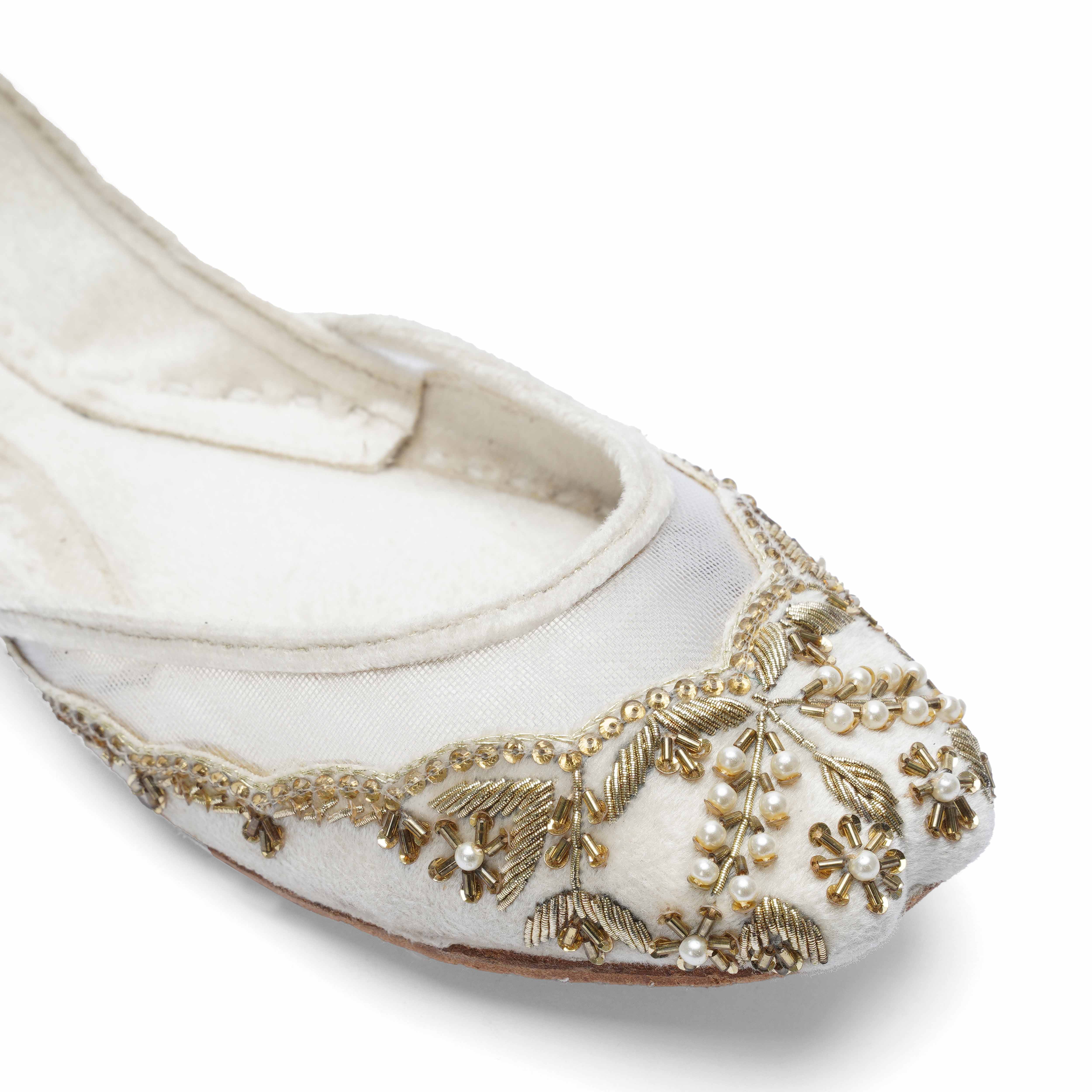 Fawn Net Embalish Khussa