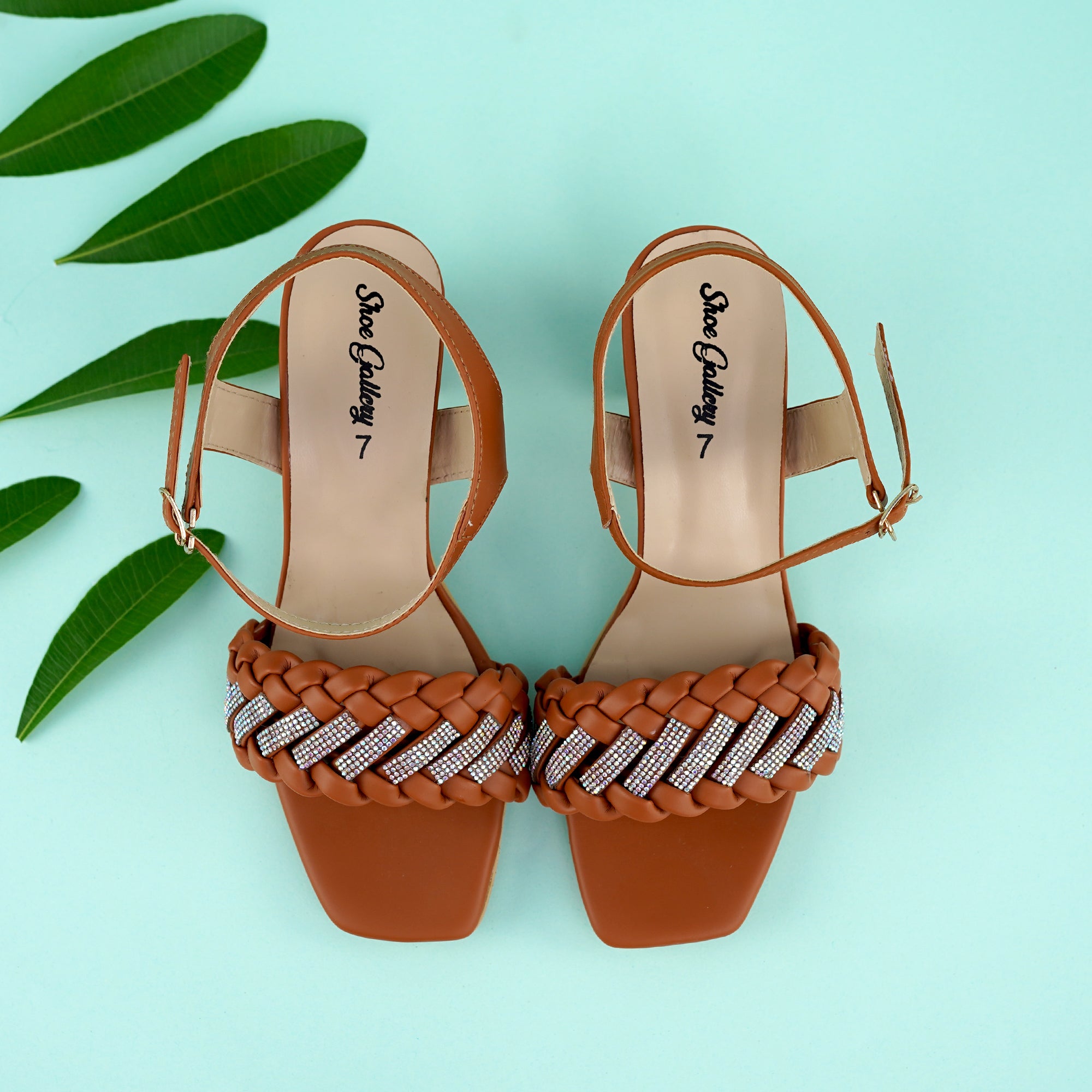 Chain Embalish Brown Block Heel