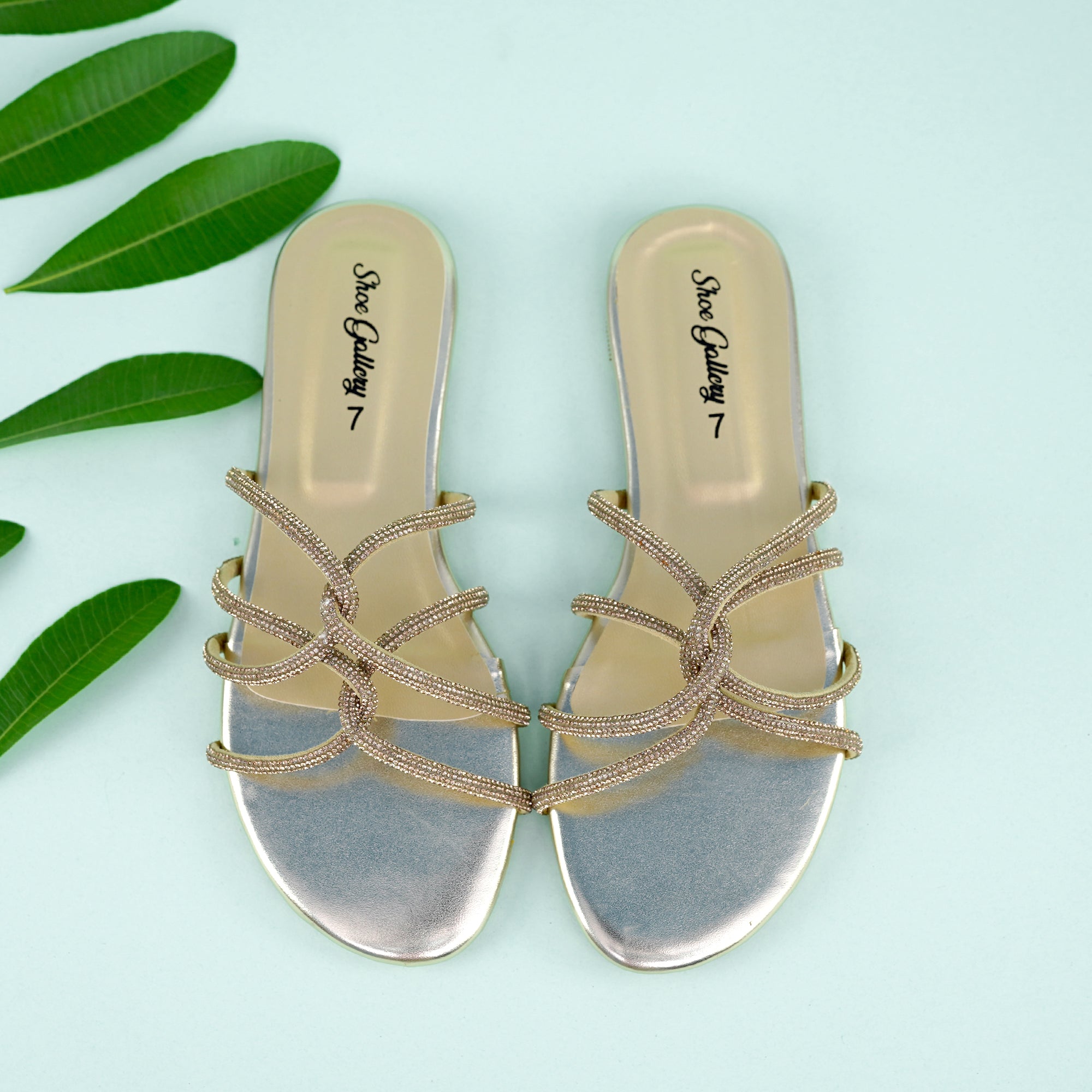 Gem-Embalish Golden Chain Chappal