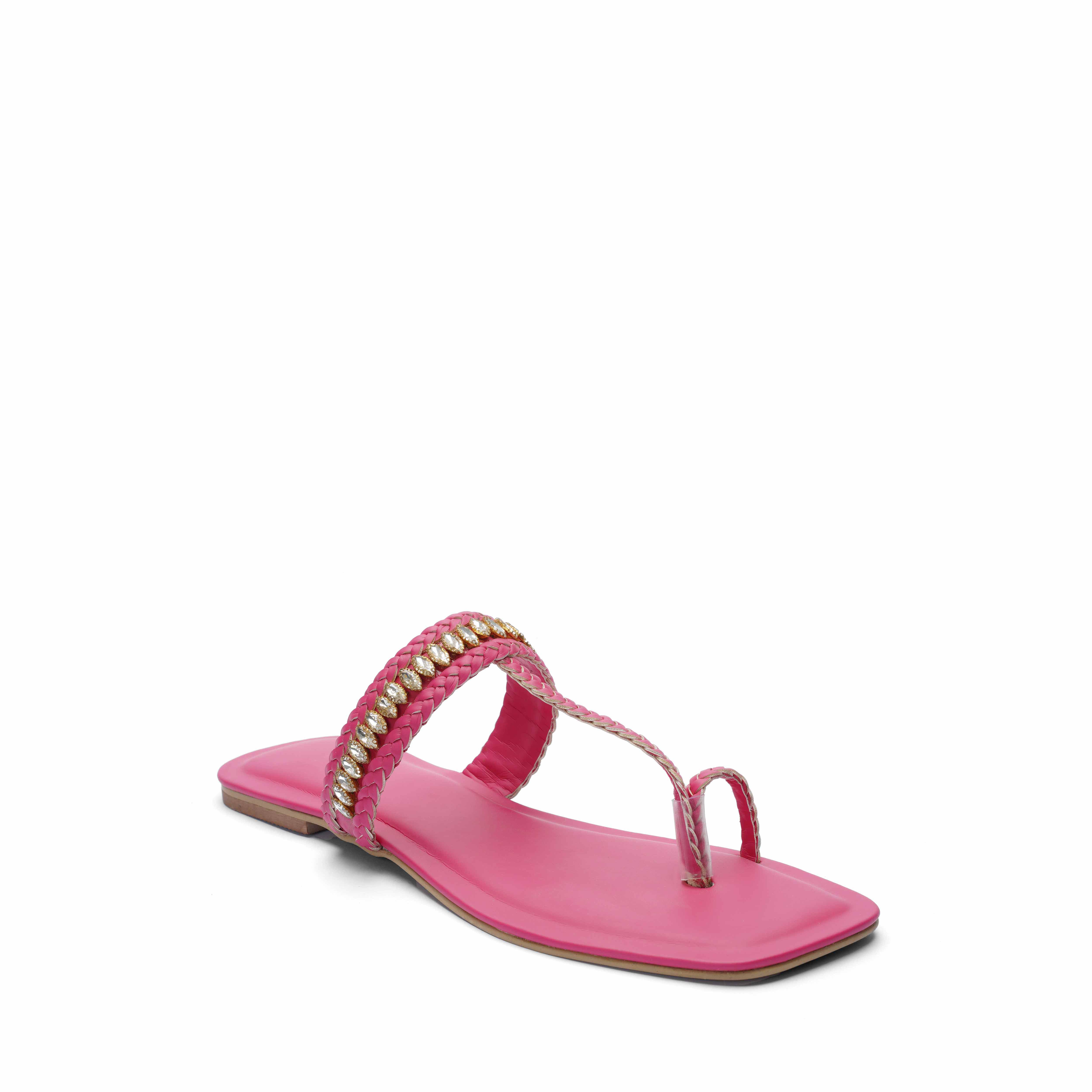 Pommy Kolhapuri Chappal | Pink