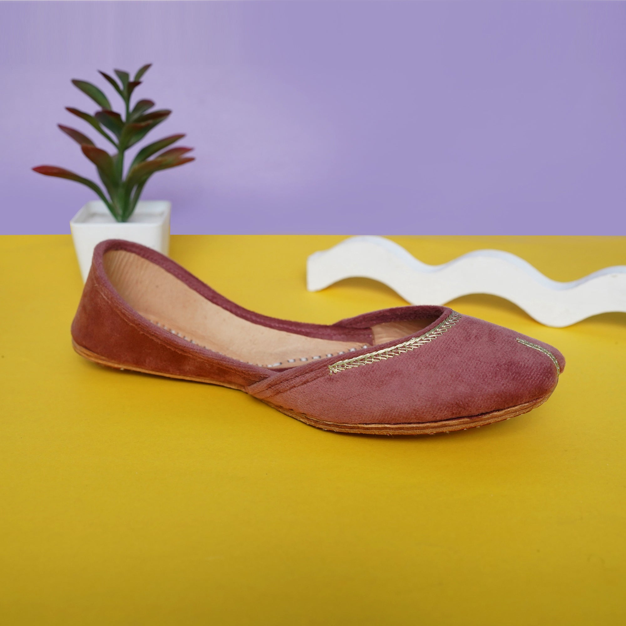 Tea Pink Velvet Khusa