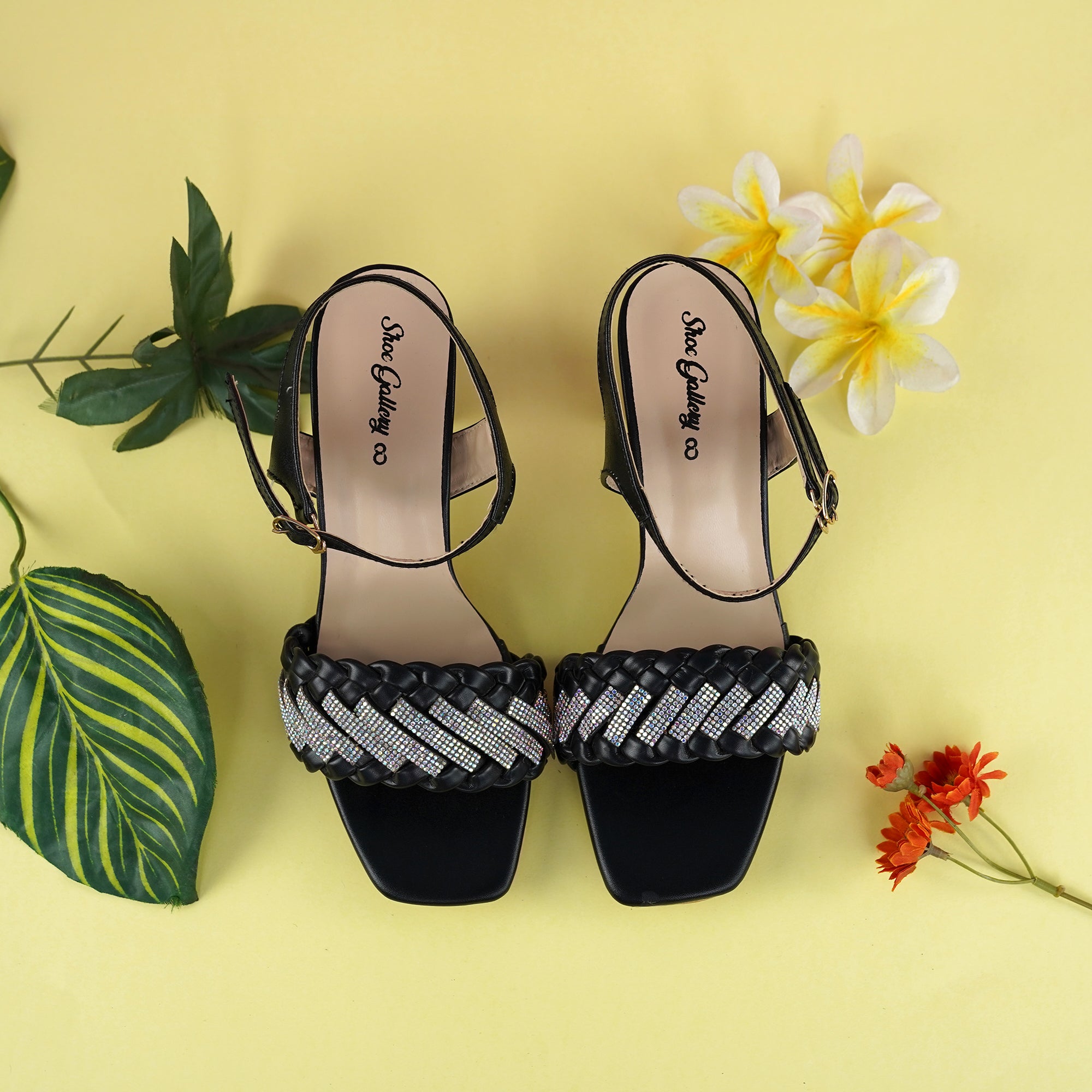 Chain Embalish Black Block Heel