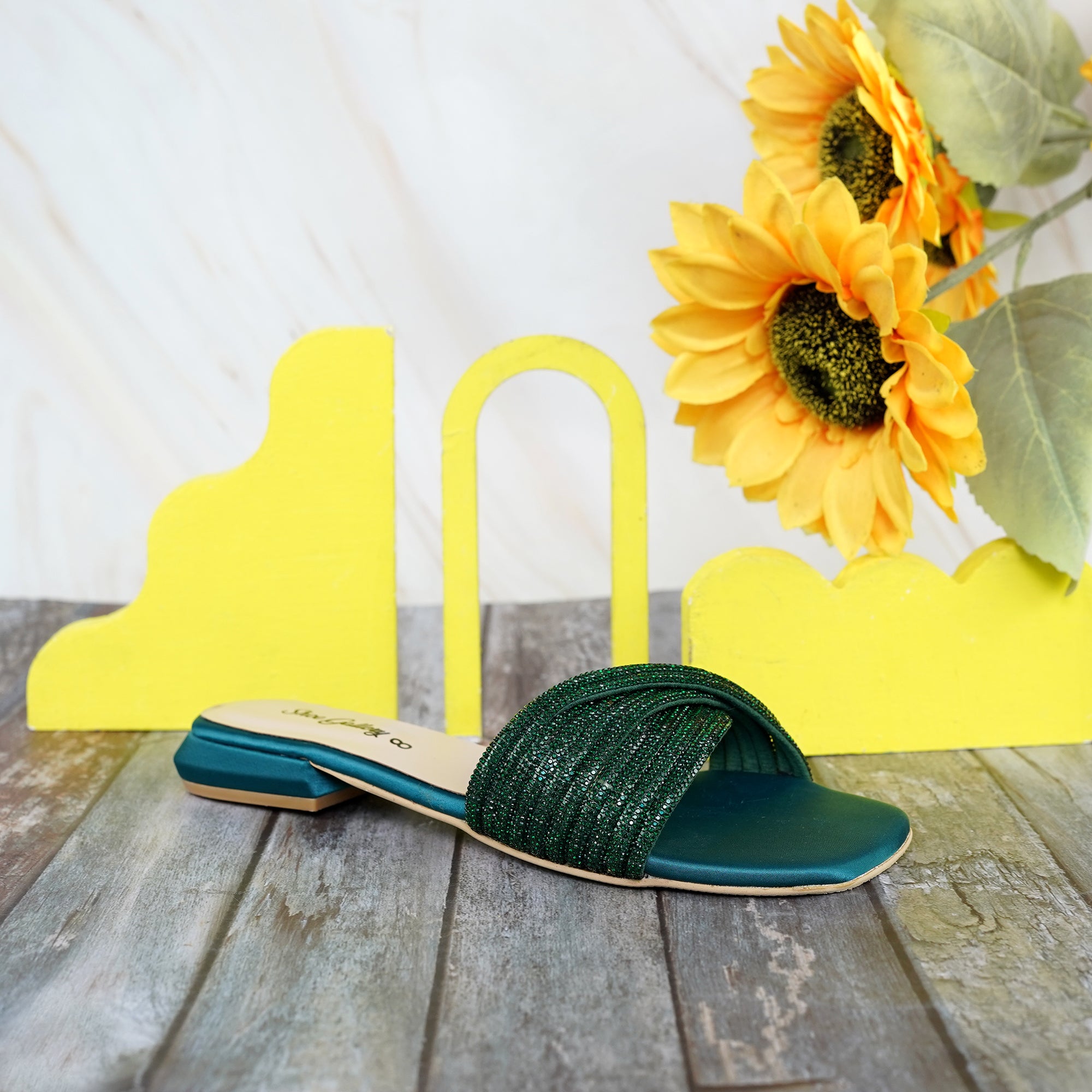 Flora bloom Twisted Green