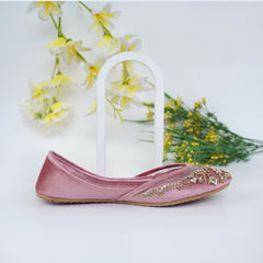 Pink Net Embalish Khussa