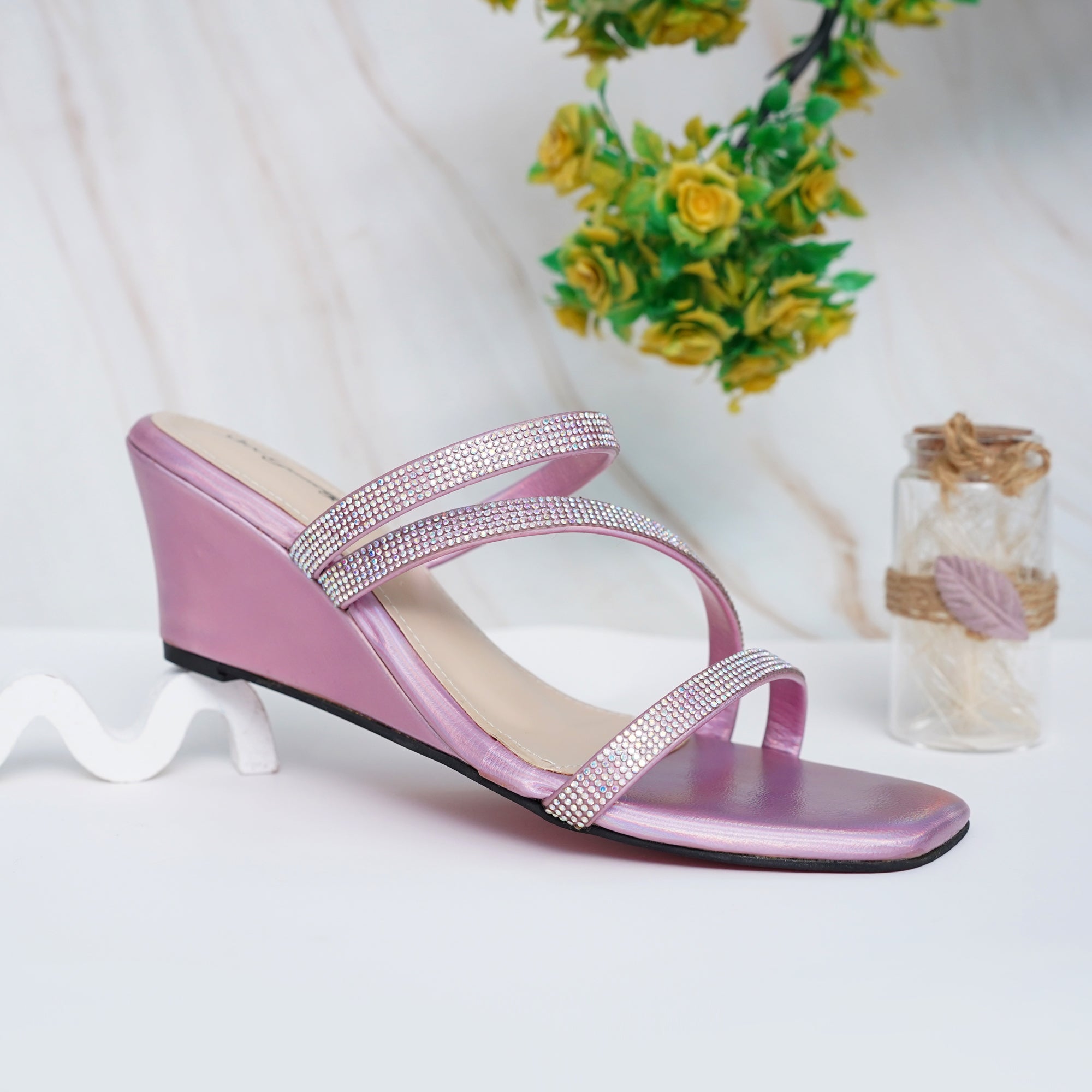 Zigzag Chain Embalish Bed_Heel Pink