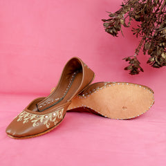 Brown Embroided lather khussa