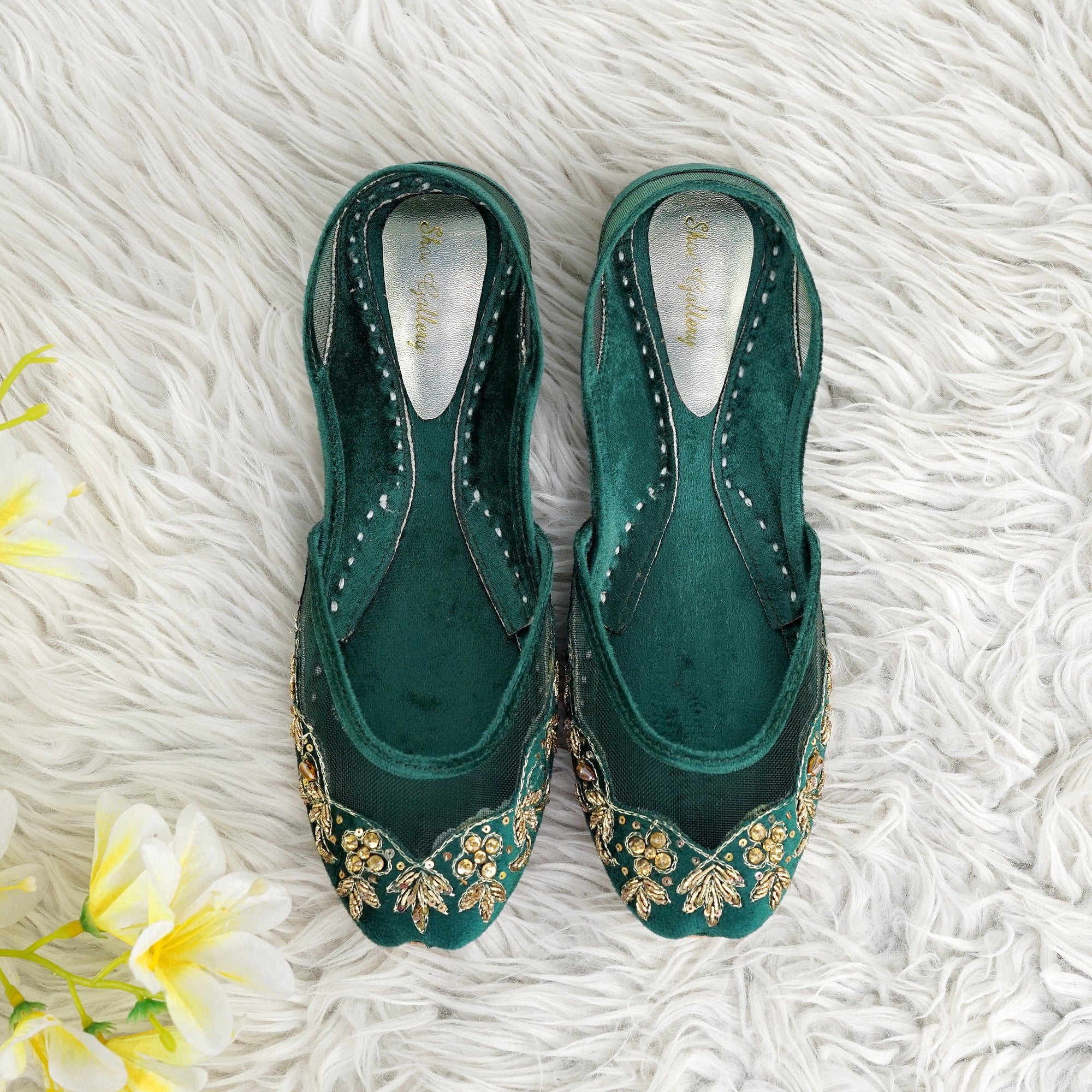 Emerald Net Embalish Khussa