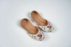 Flora woven white khusa